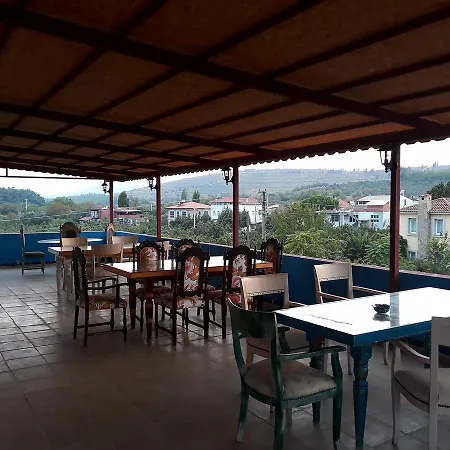 Efes فندق مبيت وإفطار 3*